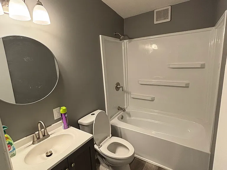 877 W Murphy St — Photo 9