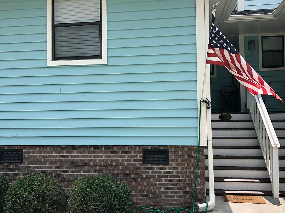1st image of 10161 Creekside Dr SE APT 4