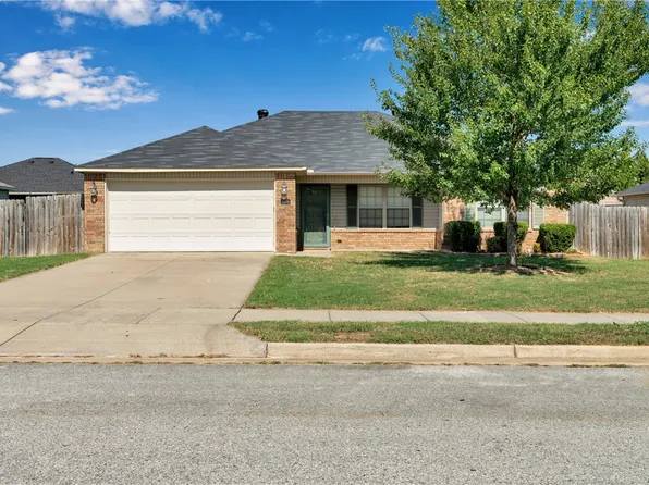 3504 Reynolds Ave, Springdale, AR 72764