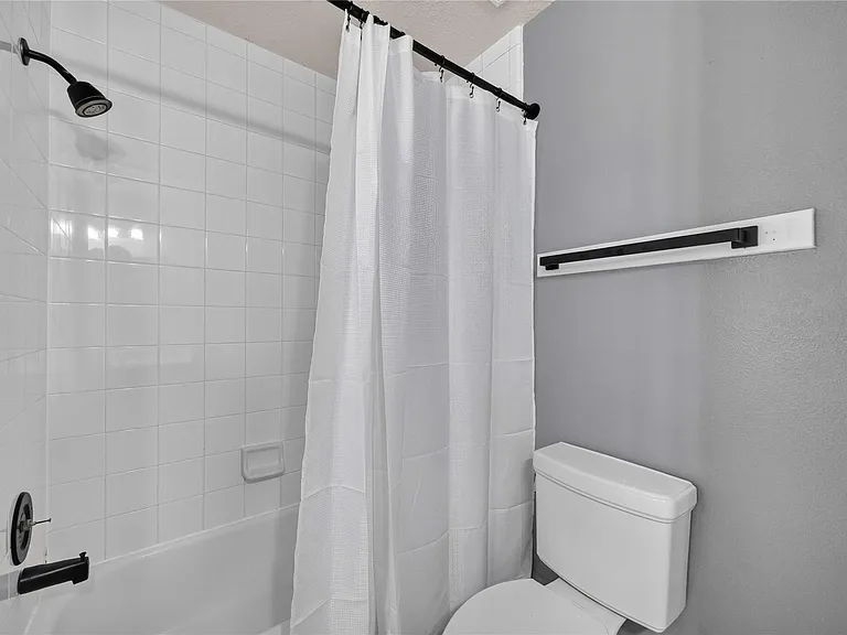 3519 Crescent Dr — Photo 16