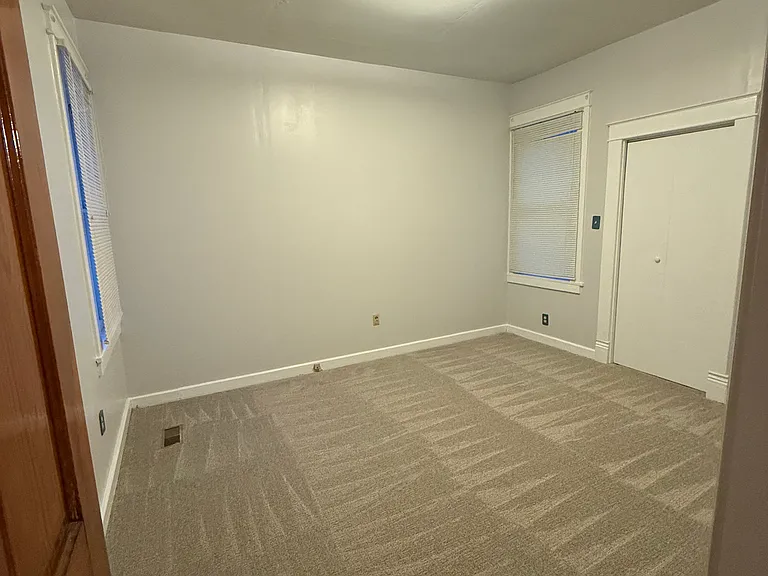 237 Harding Ave — Photo 4