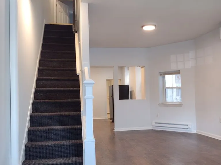 1928 Church St — Photo 5