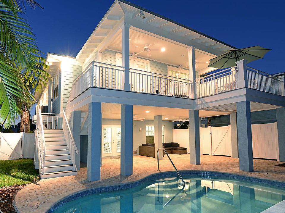 2nd image of 305 64th St