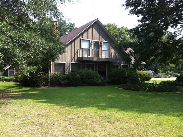1st image of 109 De Soto St