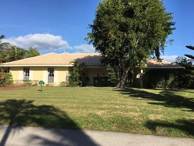 2nd image of 264 River Dr