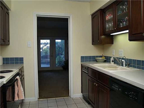 5th image of 9009 N Plaza Dr #111