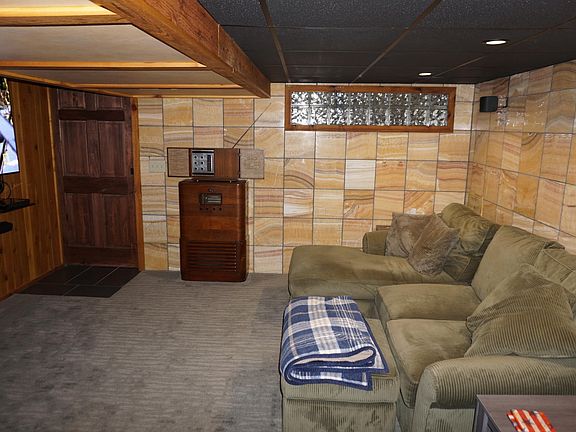5th image of 3161 Woodward St