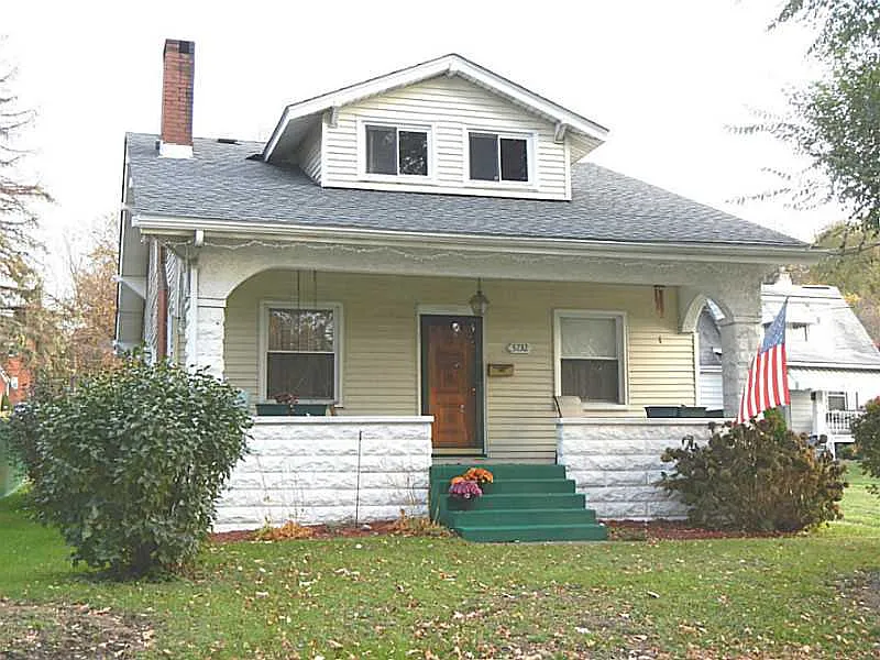 5732 3rd St photo 1