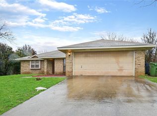 607 Aspen Incline Dr, Hewitt, TX 76643