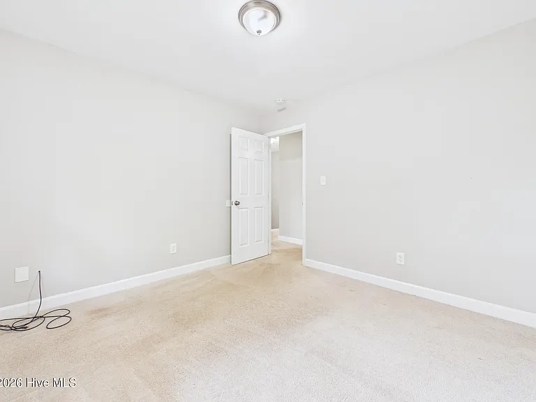 3516 Casine Ct — Photo 40