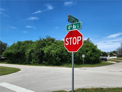 1330 4th Ave SW, Vero Beach, FL, 32962