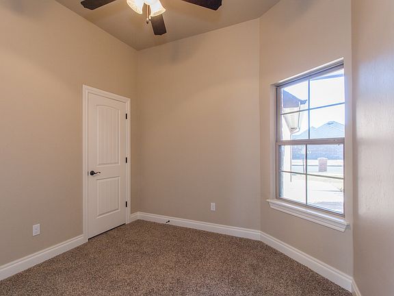 4th image of 11813 Charleston Way