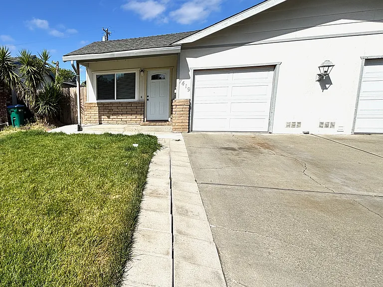 7419 N El Dorado St — Photo 19