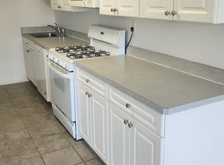 (Undisclosed Address), White Plains, NY 10605