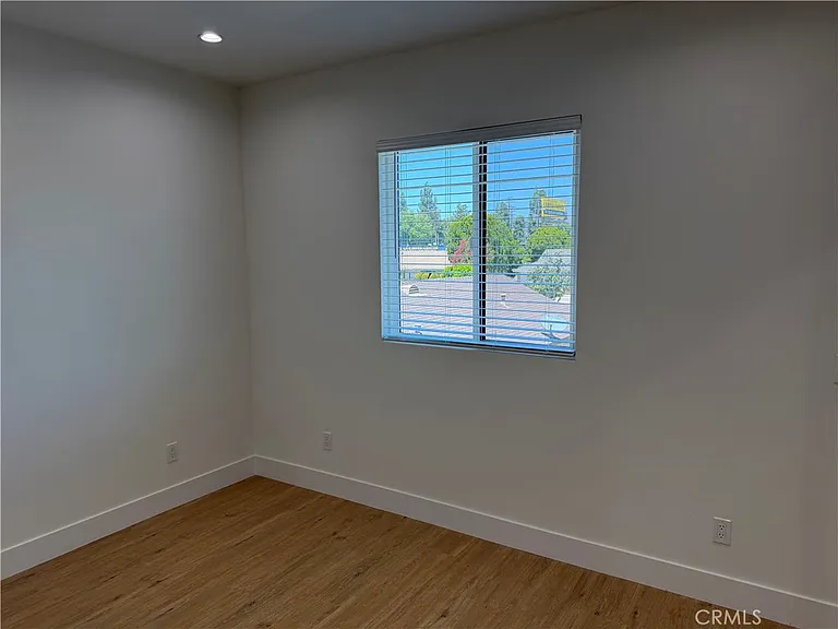 8823 Delco Ave — Photo 6