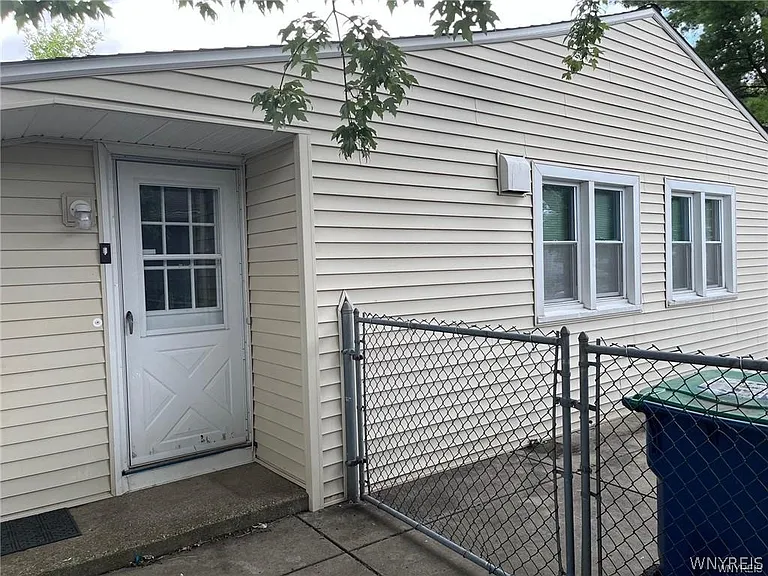60 Meadow Lea Dr — Photo 12