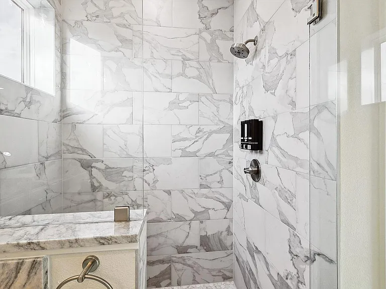 1805 Browder St #103 — Photo 17