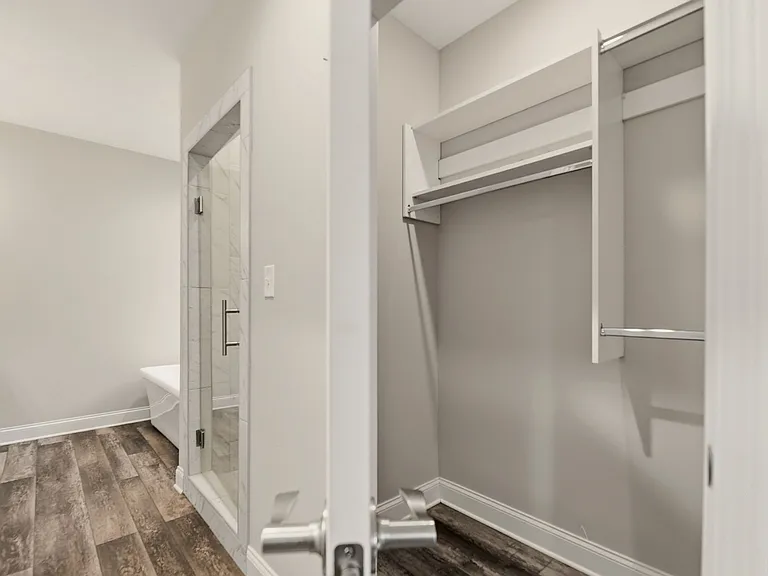 9924 Winding Hill Ln — Photo 20