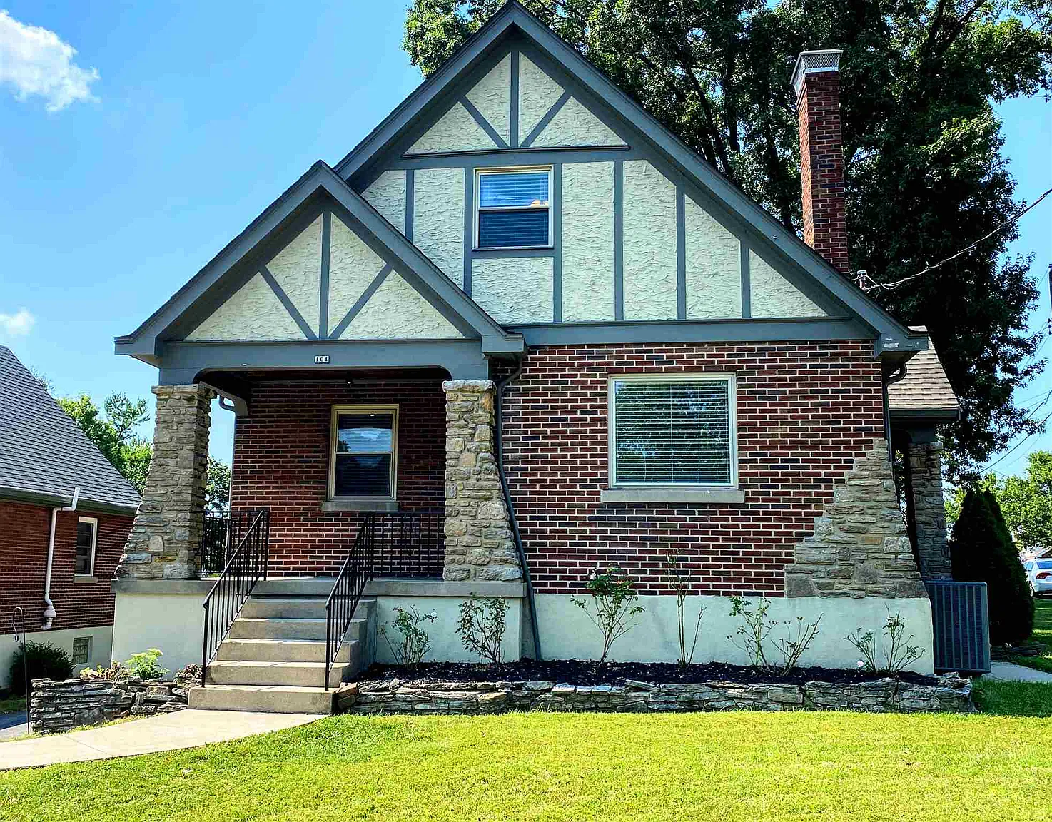101 Rosa Ave photo 1
