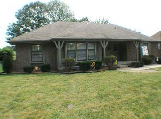 1710 SW Morningside Dr, Blue Springs, MO 64015