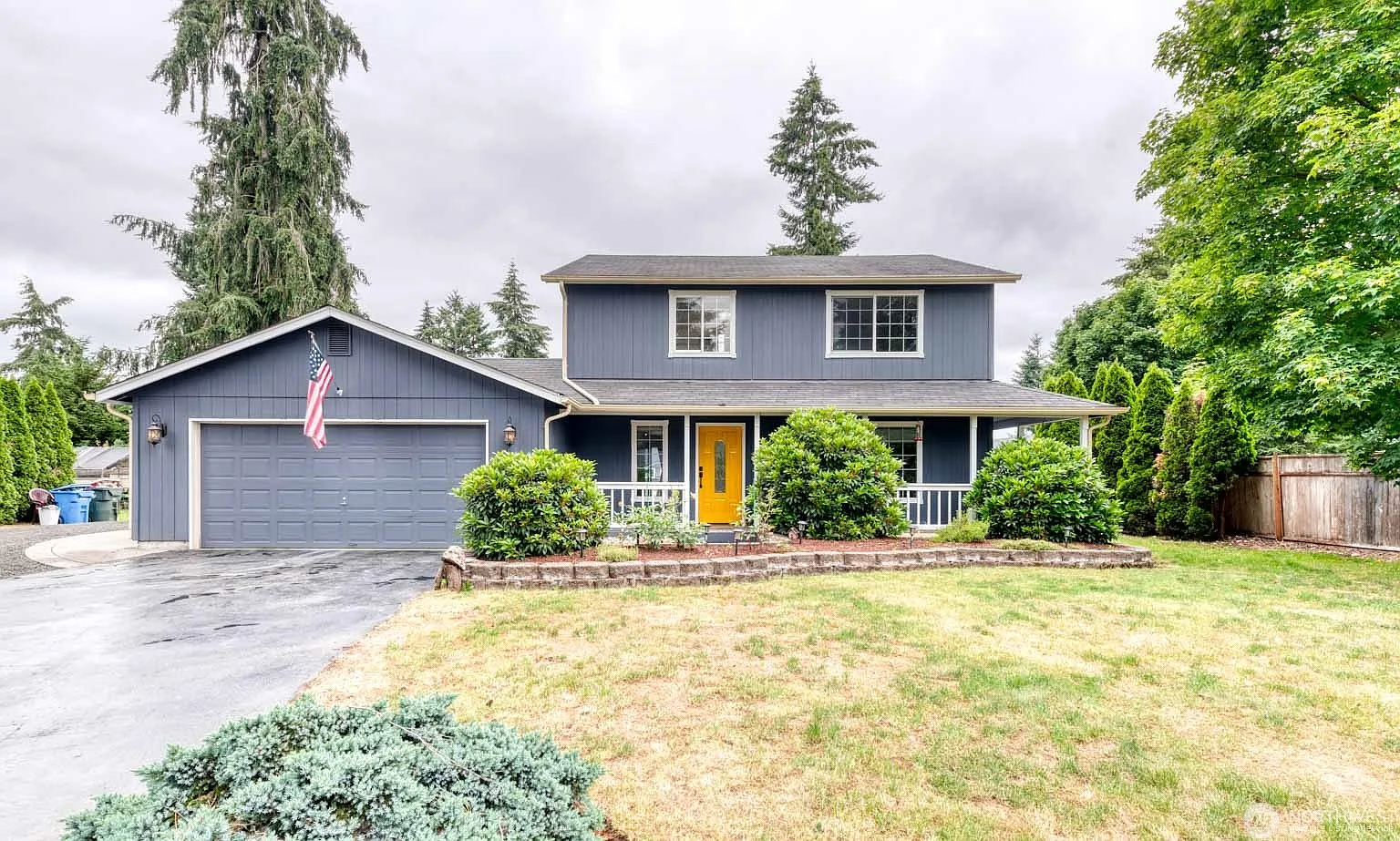 3 bed, 2.5 bath, 1712 sqft, $3,100 — Photo 2