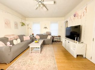 5 Easterbrooks Ave, Bristol, RI 02809