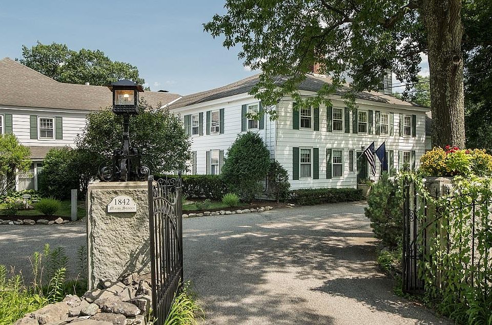 1842 Main Street, Manchester Center, VT 05255 MLS 4910977 Zillow