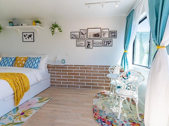 Open closet available on move in