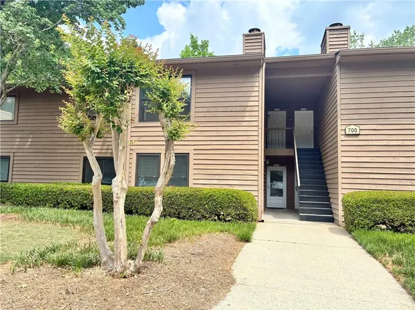 701 Parkaire Xing, Marietta, GA 30068