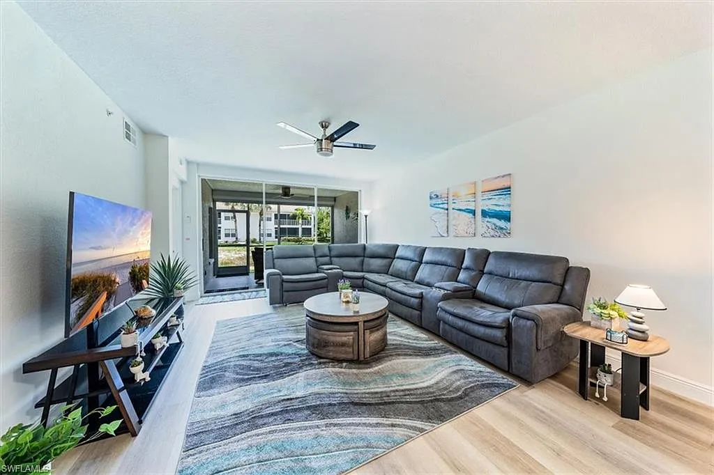 2 bed, 2.0 bath, 1404 sqft, $6,200 — Photo 2