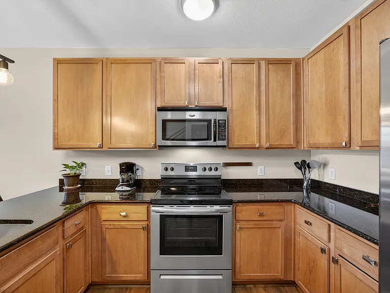 4100 Albion St #605 — Photo 5