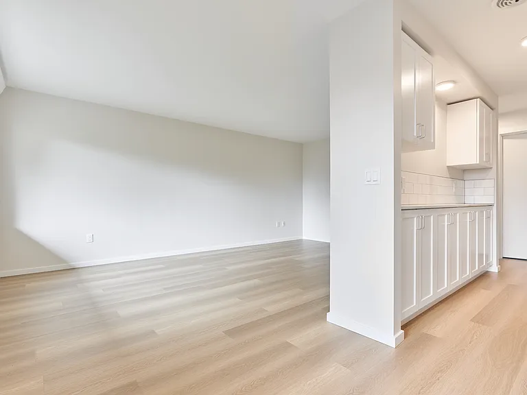 628 34th Ave #5 — Photo 4