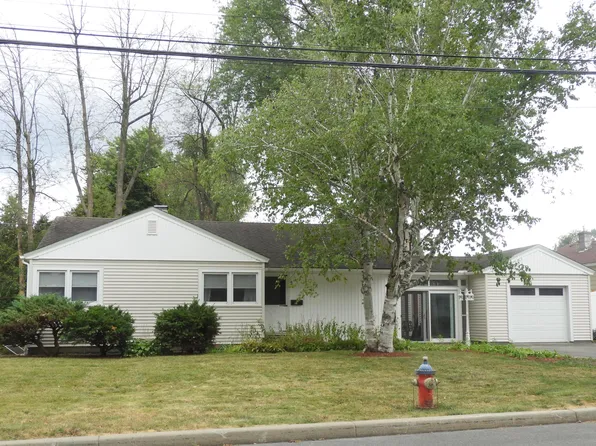 69 Park Ave, Plattsburgh, NY 12901