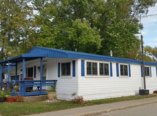 1412 Western Park Vlg, Jamestown, ND 58401
