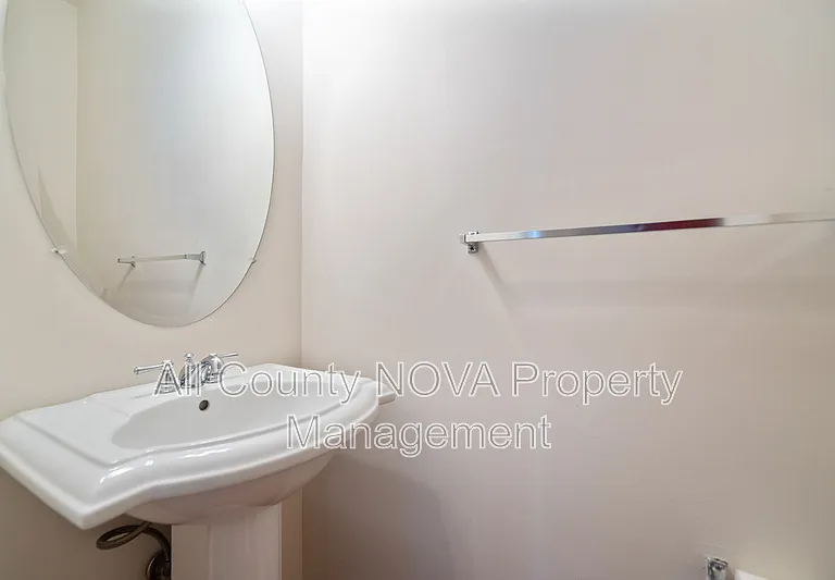 3546 Carriage Walk Ln #47-D — Photo 10