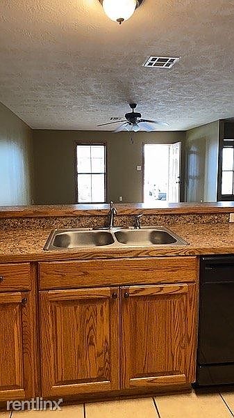 1st image of 1857 Garland Dr