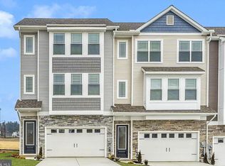 518 Bartholomew Dr, Waynesboro, PA 17268