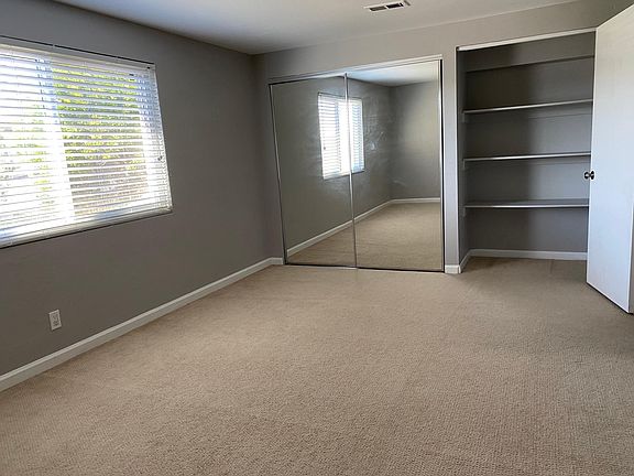 2nd image of 2450 Tara Ln