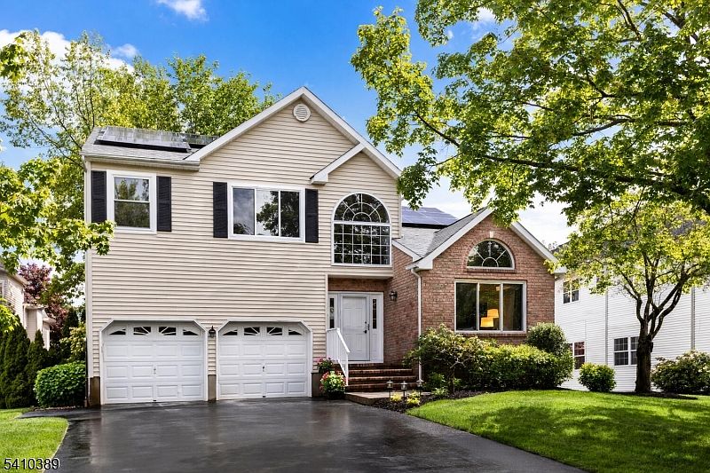 1st image of 450 Vanderveer Rd