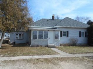 406 4th Ave W, Lyndon, IL 61261