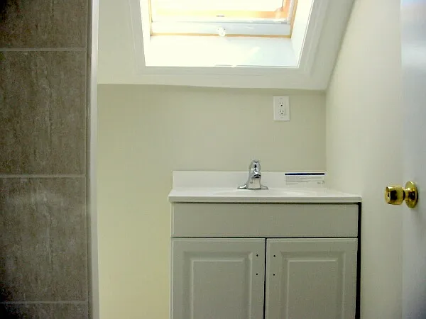 3 bed, $850 — Photo 4