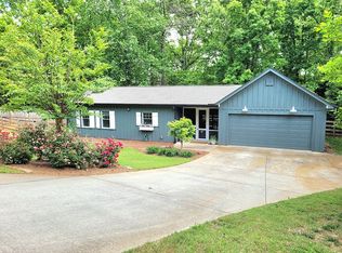5080 Truman Mountain Rd, Gainesville, GA 30506