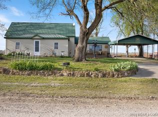 56504 Shaw Rd, Olean, MO 65064