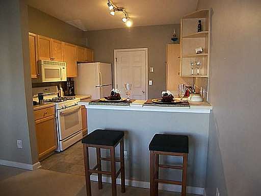 4th image of 204 The Crossings Ln
