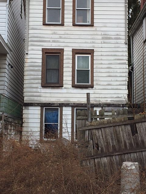 2nd image of 1735 Lusitana St