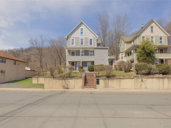 44 Wayne Avenue, Suffern, NY 10901