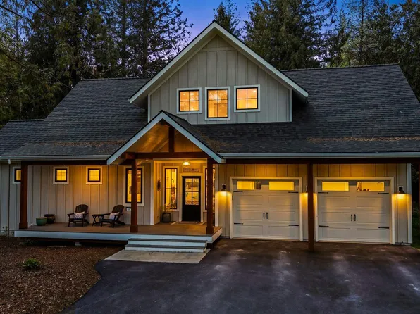 685 Railroad Ave, Dover, ID 83825