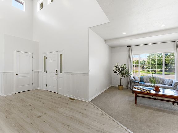 4th image of 13157 S Dillan Cir