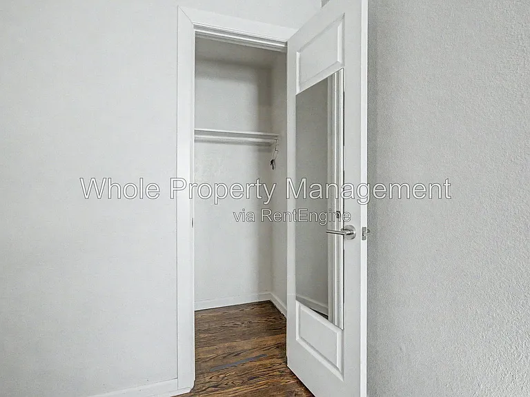 2991 Hudson St — Photo 20