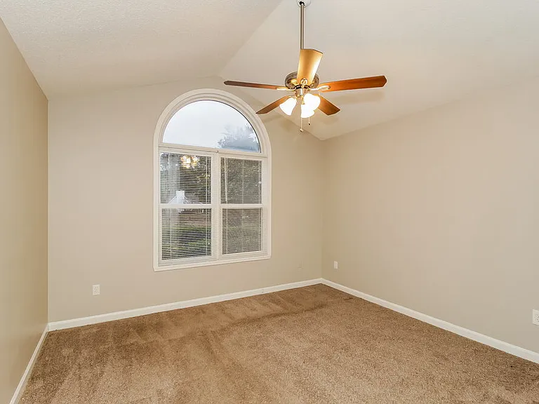 45 Kingswood Club Dr — Photo 12